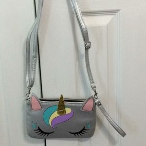 Unicorn clutch/wallet with detachable handle